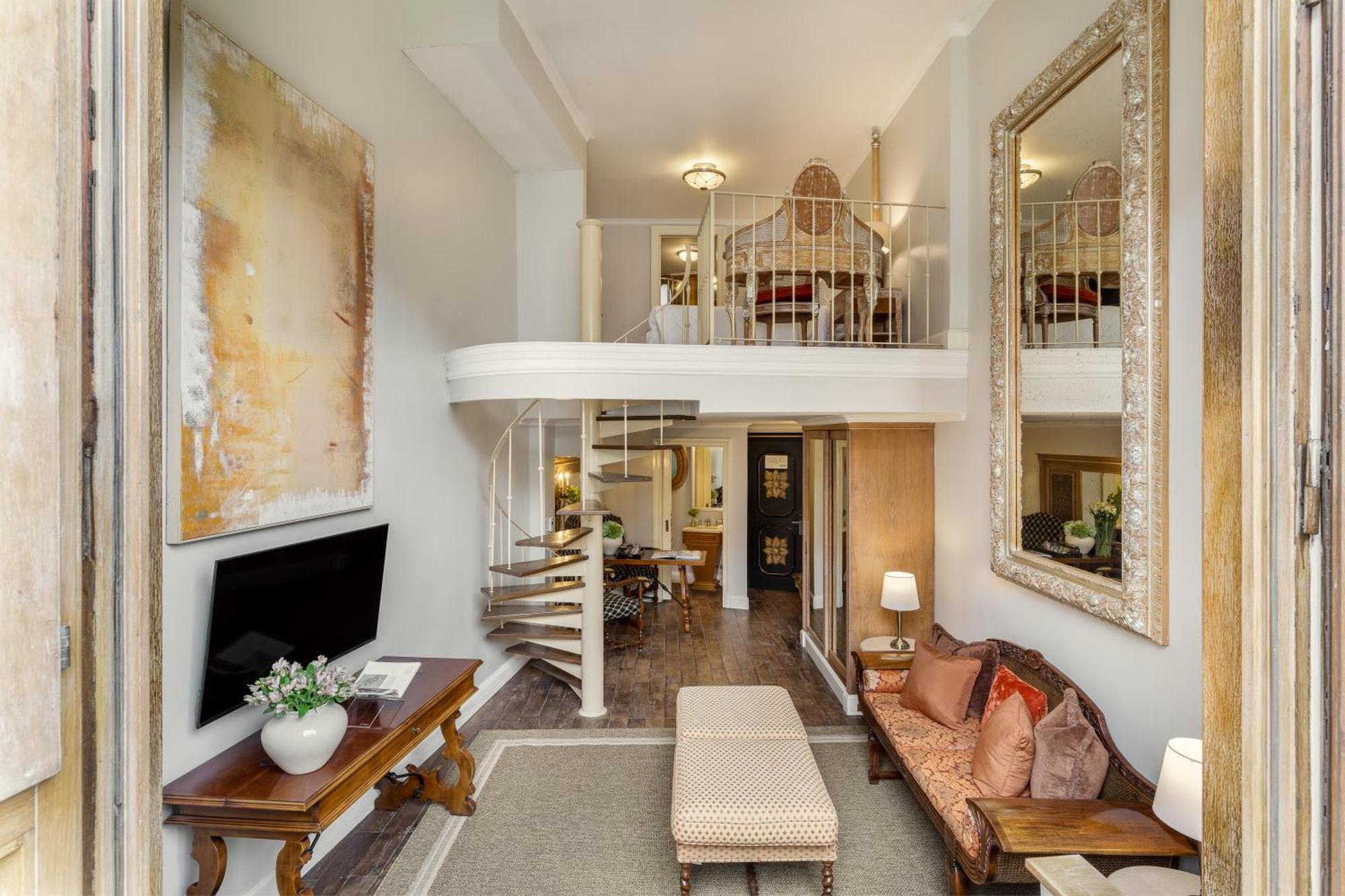 Hotel Bardot Boutique 5*